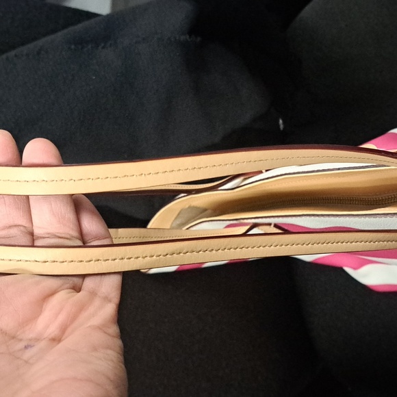 Kate Spade Eden Street Margareta tote bag in a pink and white striped - Picture 9 of 12